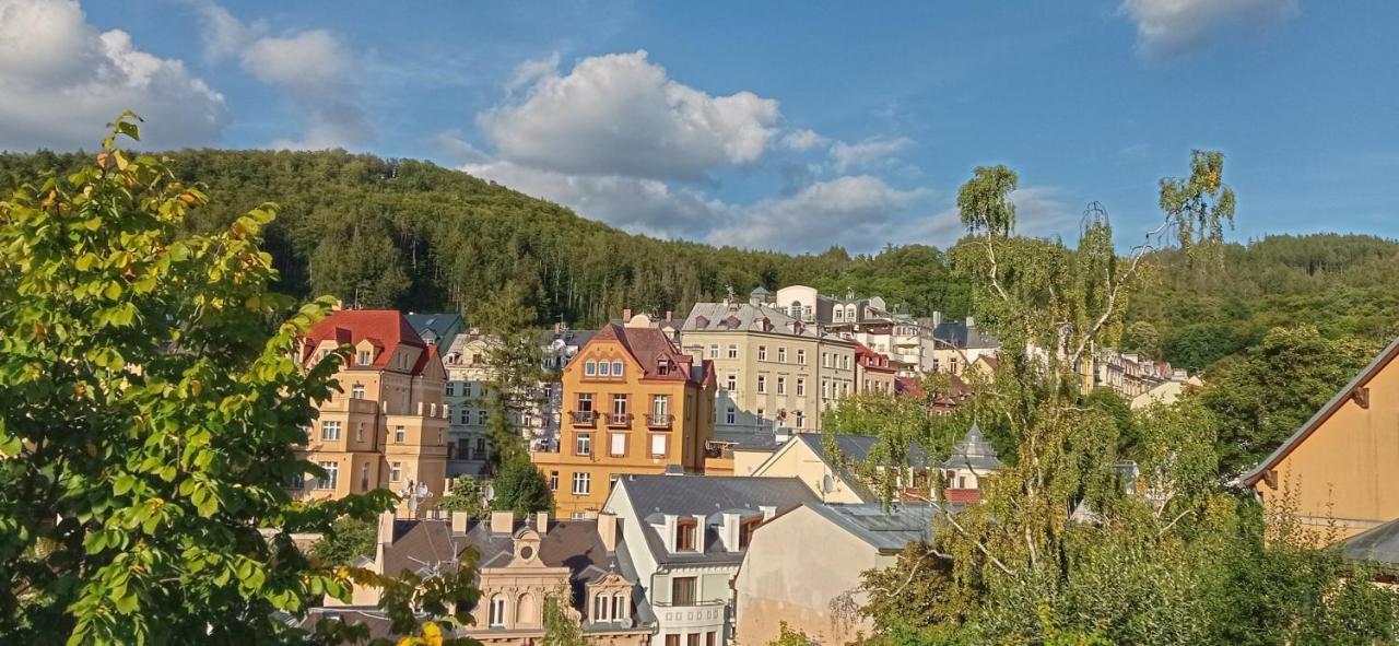 Guesthouse "Malena" Karlovy Vary Exterior photo